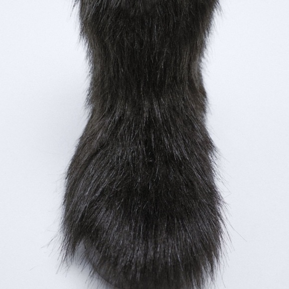 ZARA BNWT Faux Fur Flat Ankle Boots - Picture 4 of 5